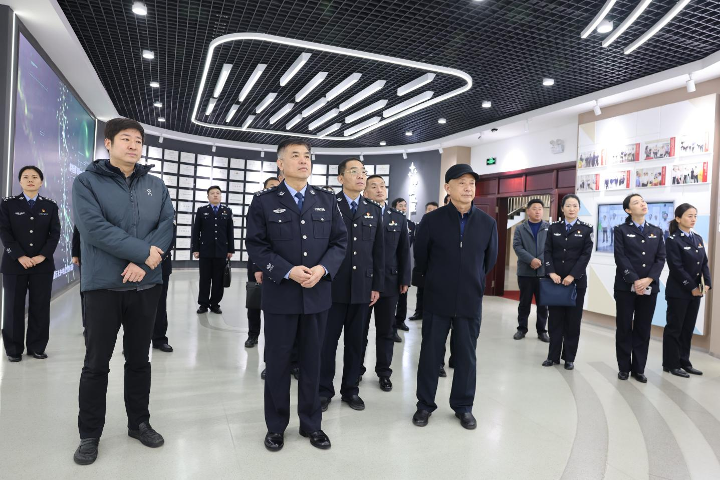 鄒平市副市長、市公安局局長張曰海帶隊來山東三星集團(tuán)調(diào)研指導(dǎo)