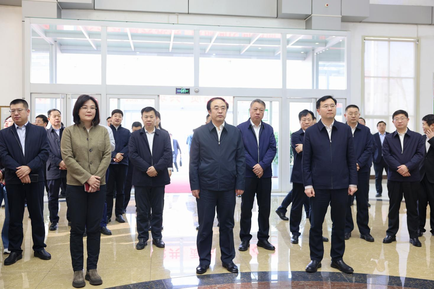 傳承企業(yè)家精神 共鑄高質(zhì)量發(fā)展——濱州市屬國(guó)資國(guó)企來山東三星集團(tuán)觀摩調(diào)研