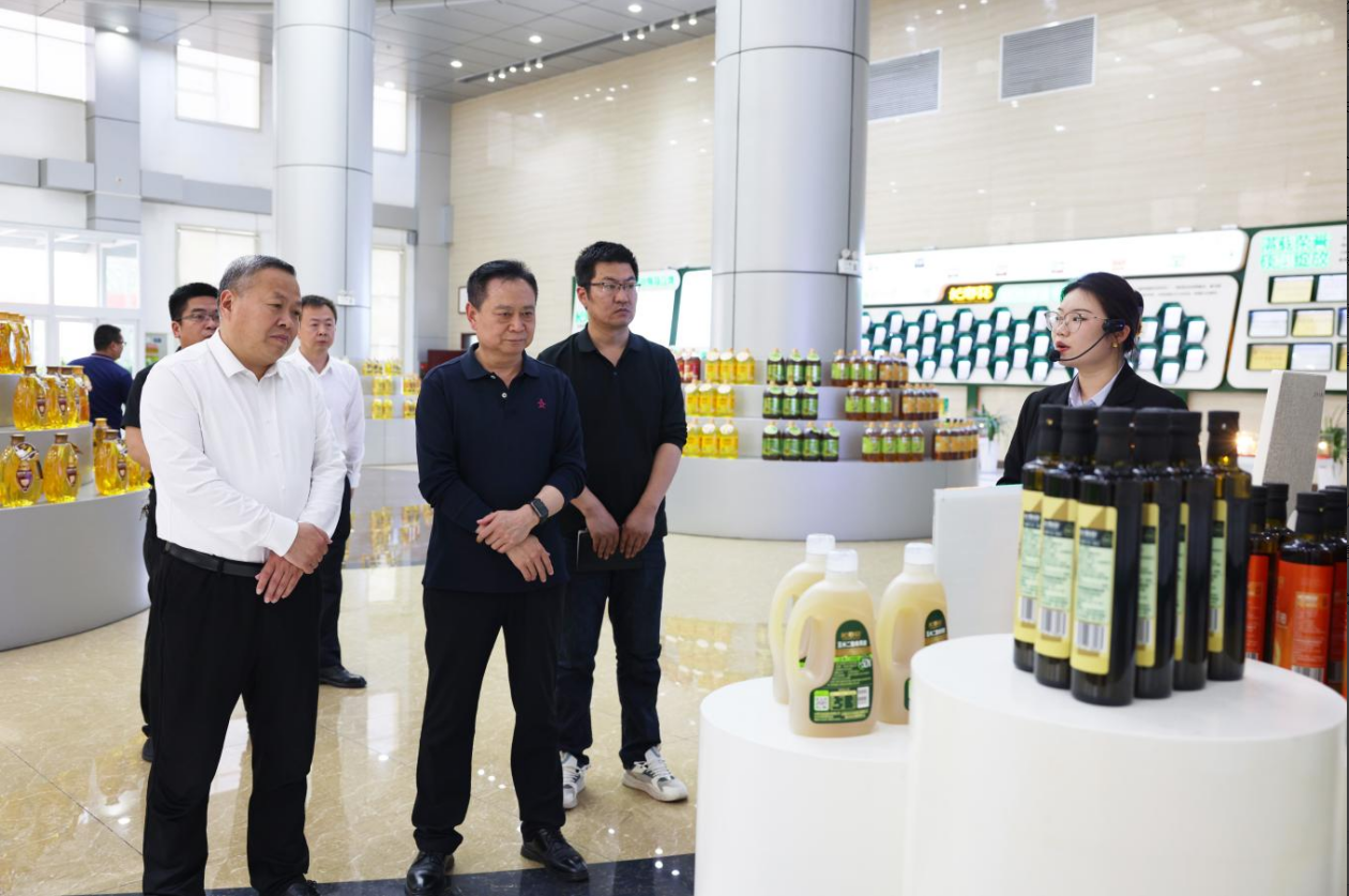 惠民農(nóng)投集團(tuán)來山東三星集團(tuán)學(xué)習(xí)考察