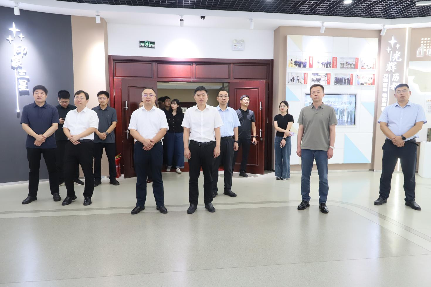 博興縣委常委、組織部部長(zhǎng)黃廣憲帶隊(duì)來(lái)山東三星集團(tuán)調(diào)研